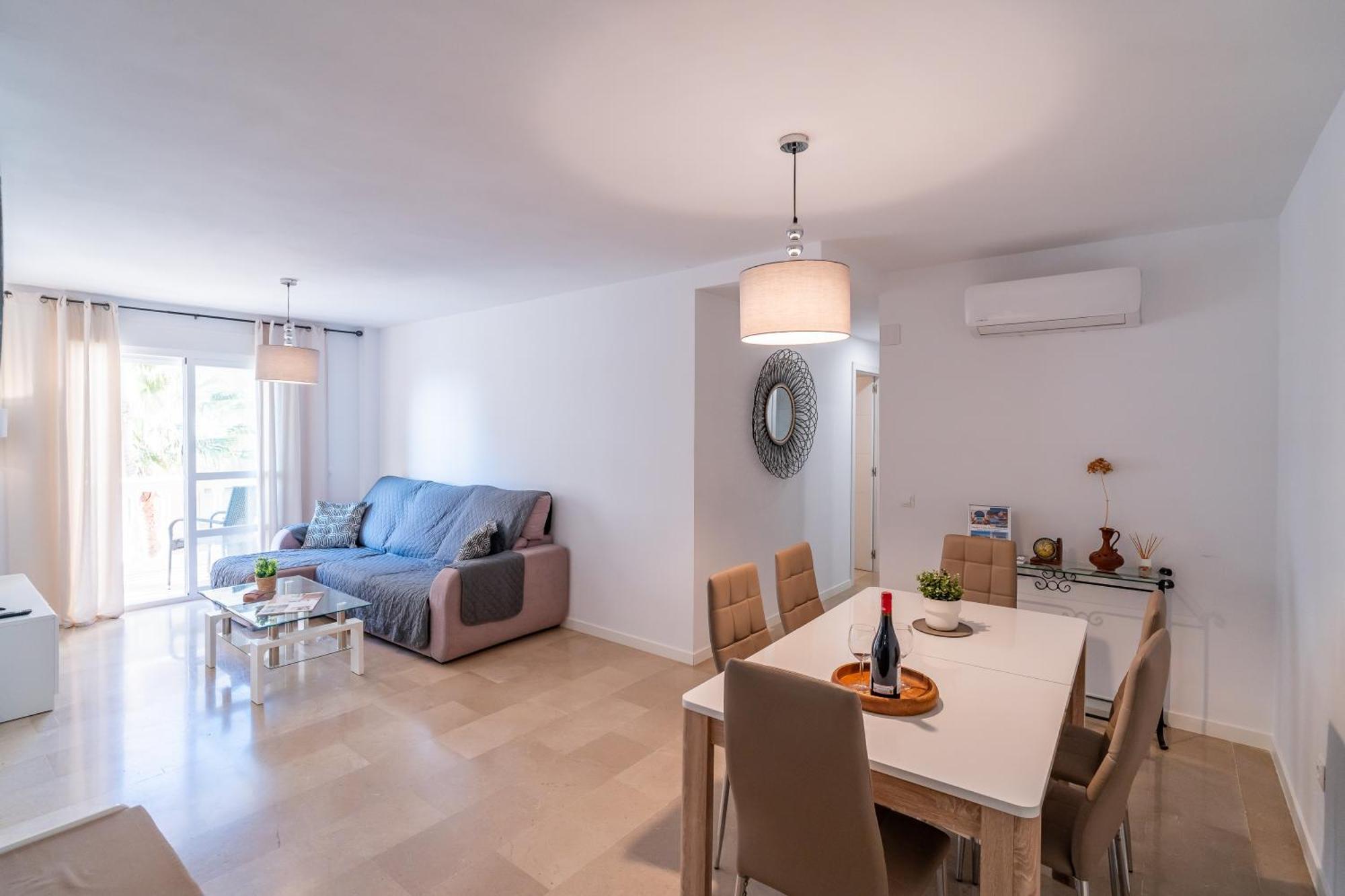 Casa Playa Guadalmar, Beautiful Apartment In Front Of The Sea, Wifi, Ac, Smart Tv, Private Parking Málaga Esterno foto