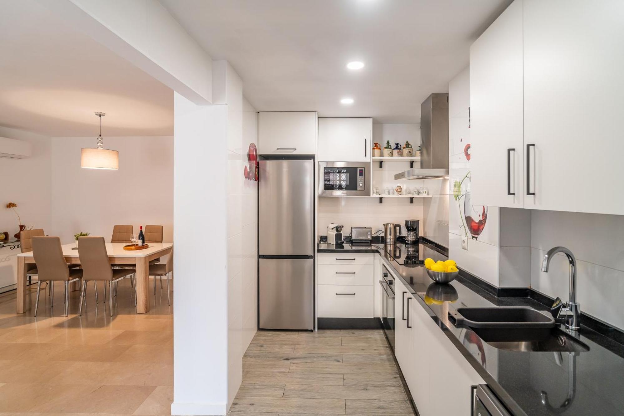 Casa Playa Guadalmar, Beautiful Apartment In Front Of The Sea, Wifi, Ac, Smart Tv, Private Parking Málaga Esterno foto